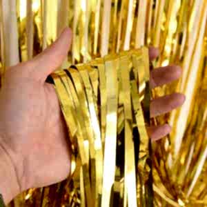 Metalize Arka Fon Kapı Püskülü Gold